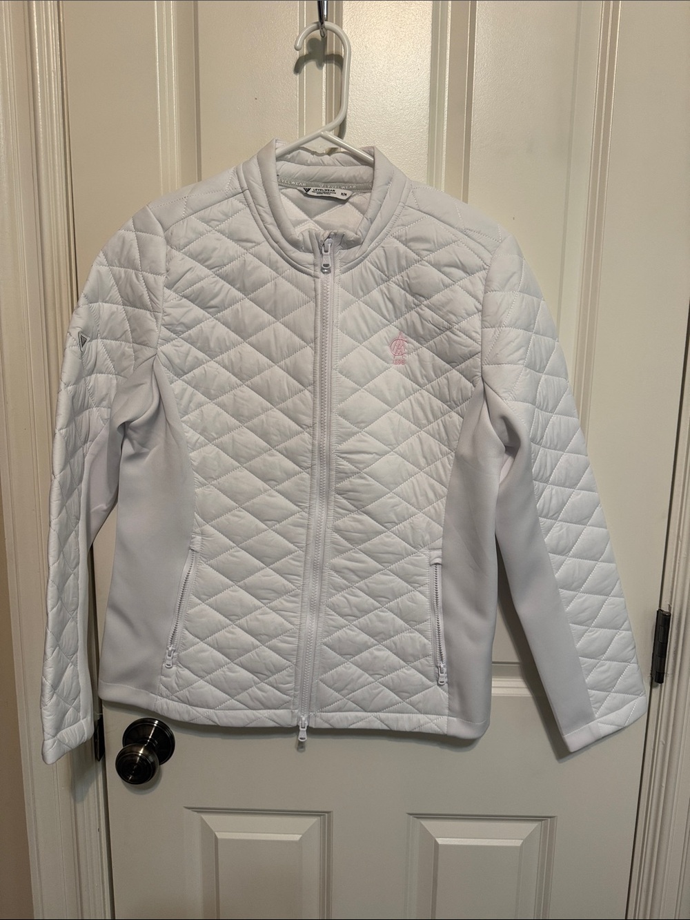 Women's Quilted White Puffer Jacket with Full Zip